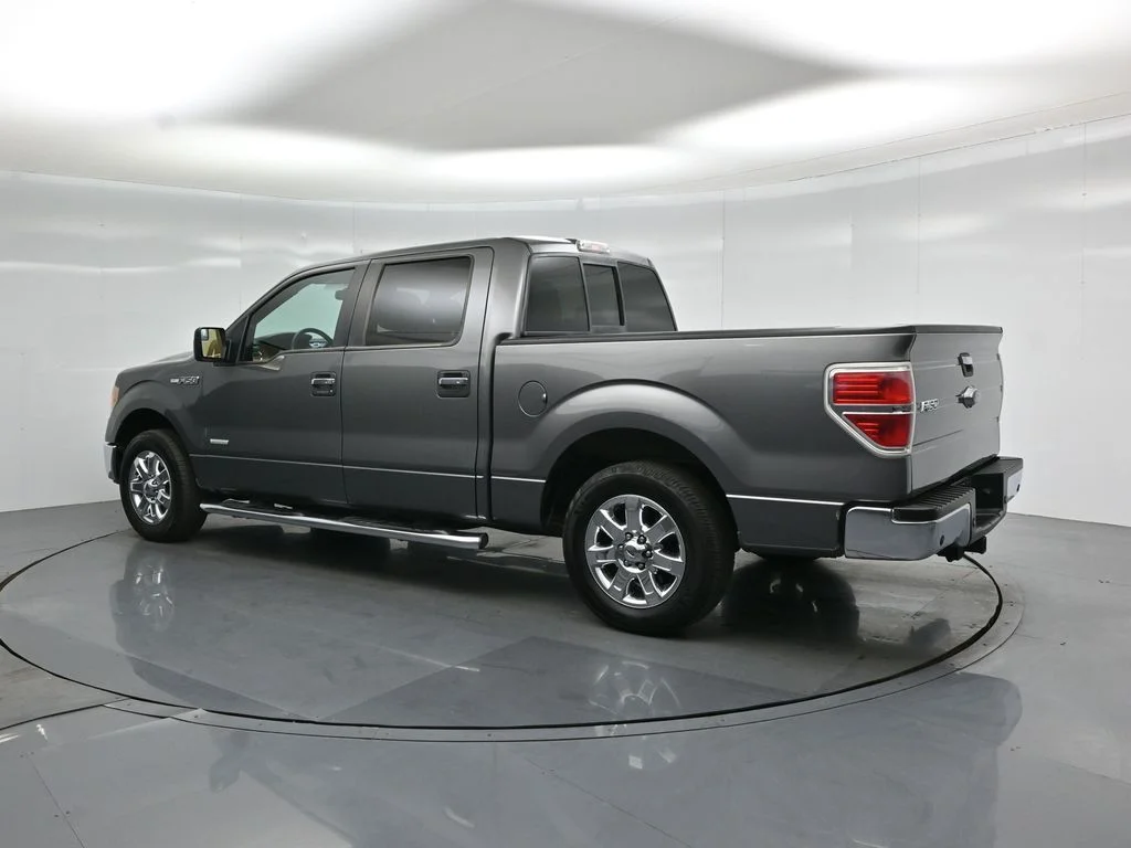 Used 2013 Gray Ford XLT image 6