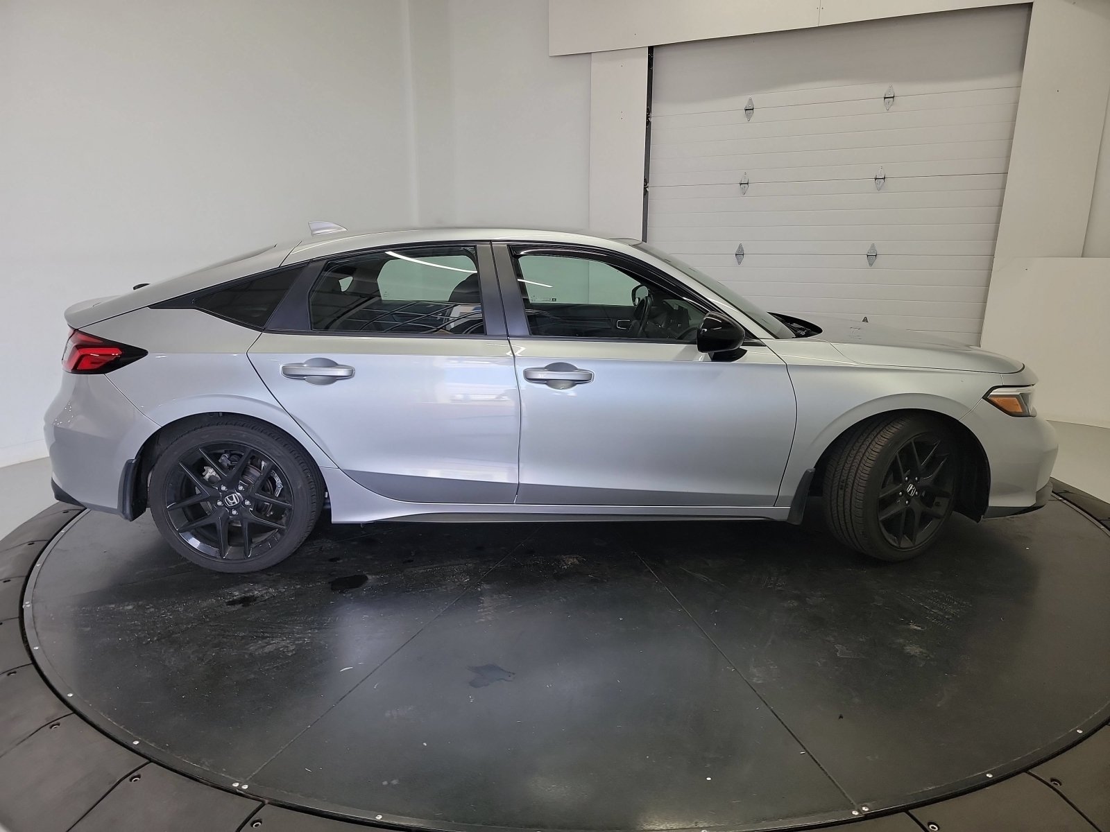 Certified Used 2025 Solar Silver Metallic Honda Sport image 19