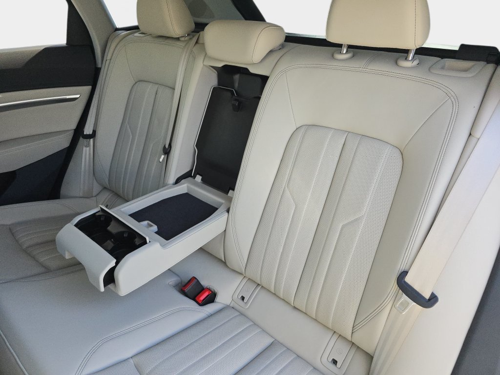 Used 2024 White Audi Premium Plus image 17