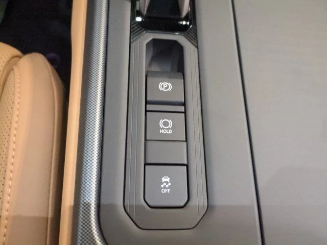 New 2026 Caviar Lexus ES 350e PREMIUM image 24