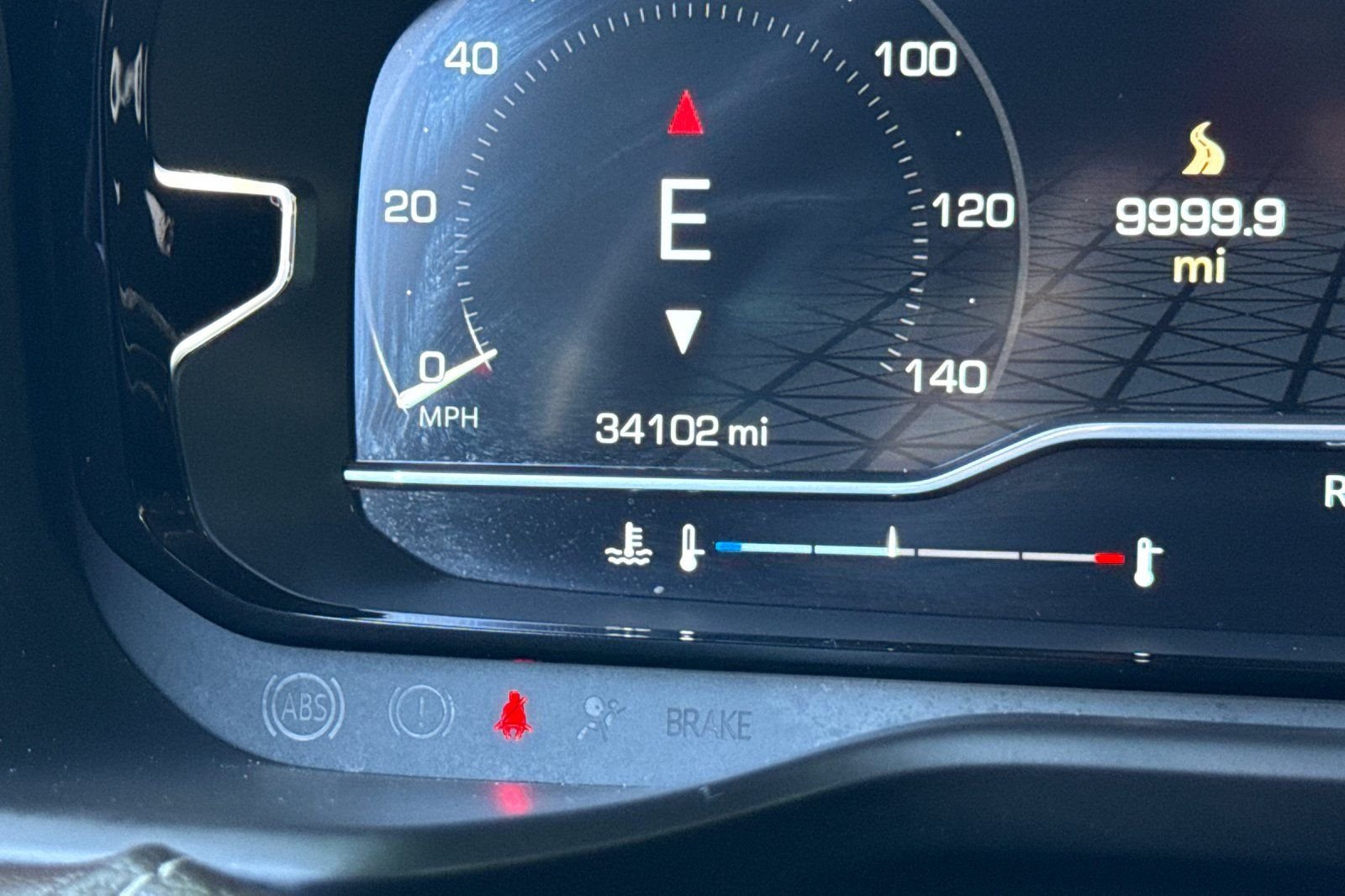 Used 2023  GMC Denali image 26