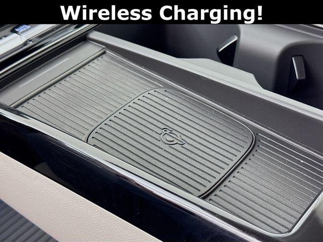 New 2026 Silver Hyundai SEL Convenience image 33