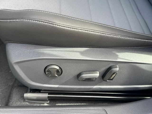 New 2026 Monument Gray Volkswagen 1.5T SE image 37