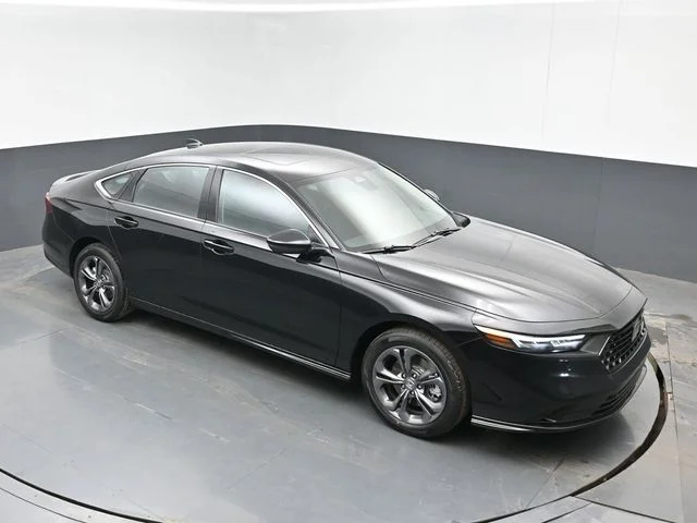 New 2026 Crystal Black Pearl Honda EX-L Hybrid image 4