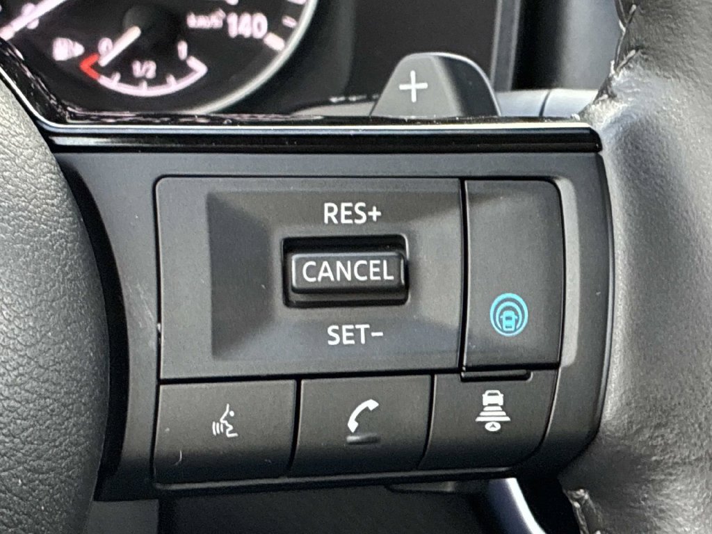 Used 2023 Black Nissan SL image 27