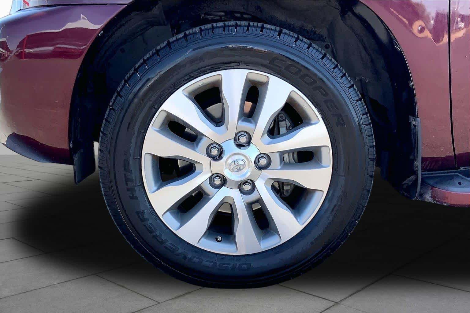 Used 2008 Cassis Pearl Toyota Ltd image 10