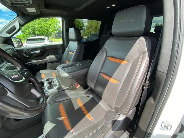 Used 2021 White GMC AT4 image 13