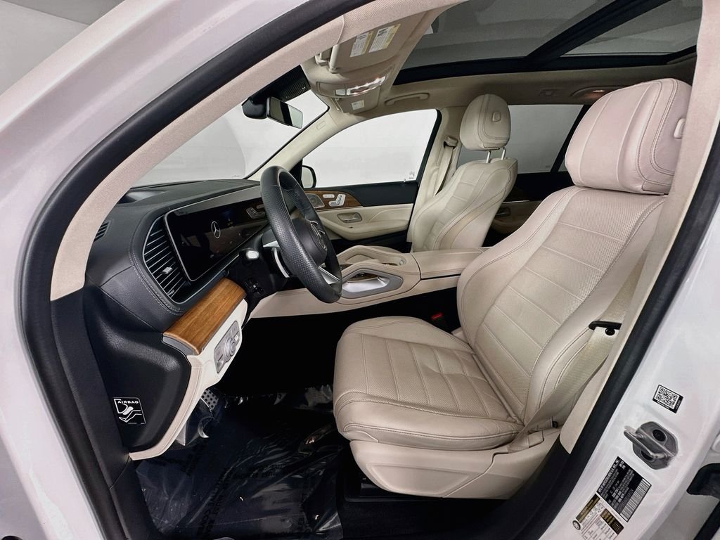 Certified Used 2024  Mercedes-Benz GLS 450 image 21