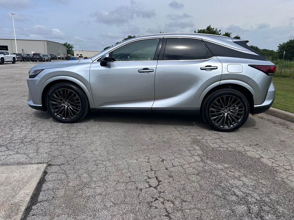 2023 Lexus RX 350 - Photo 11