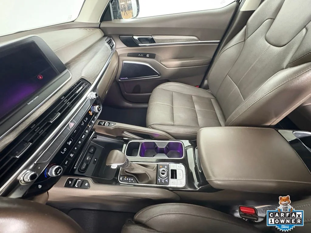 Used 2021 Black Kia SX image 25
