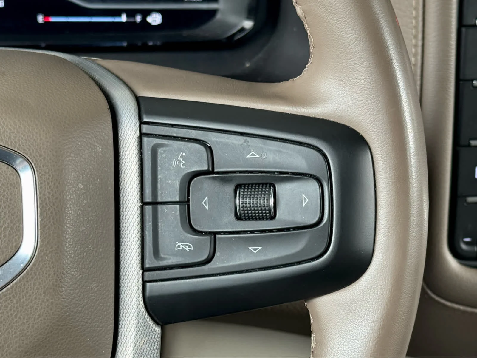 Certified Used 2023 Summit White GMC Denali image 21