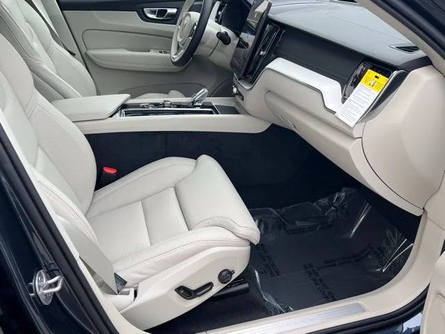 2026 Volvo XC60 Ultra - Photo 29