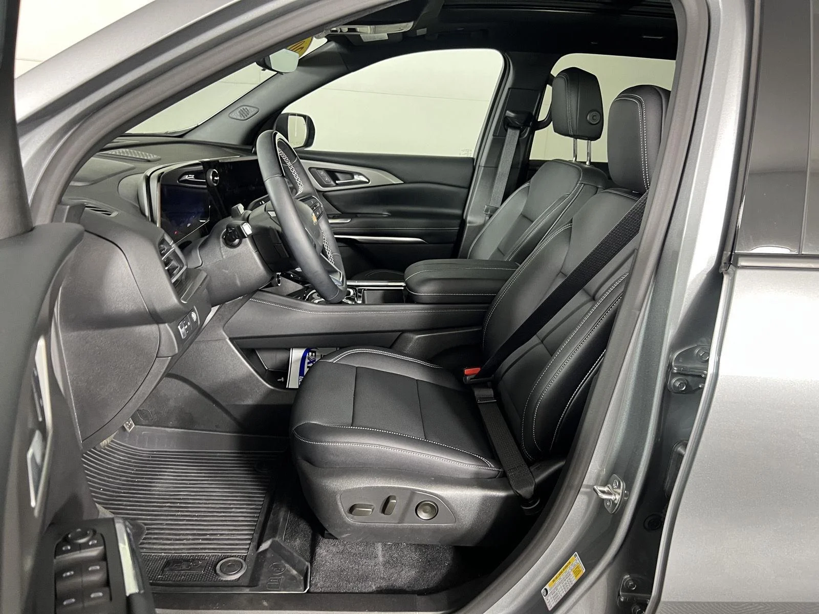 New 2026 Sterling Gray Metallic Chevrolet LT image 10