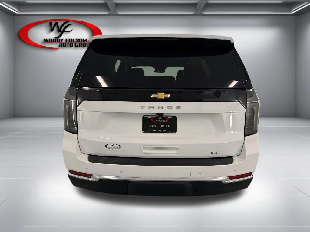 New 2027 Summit White Chevrolet LT image 7