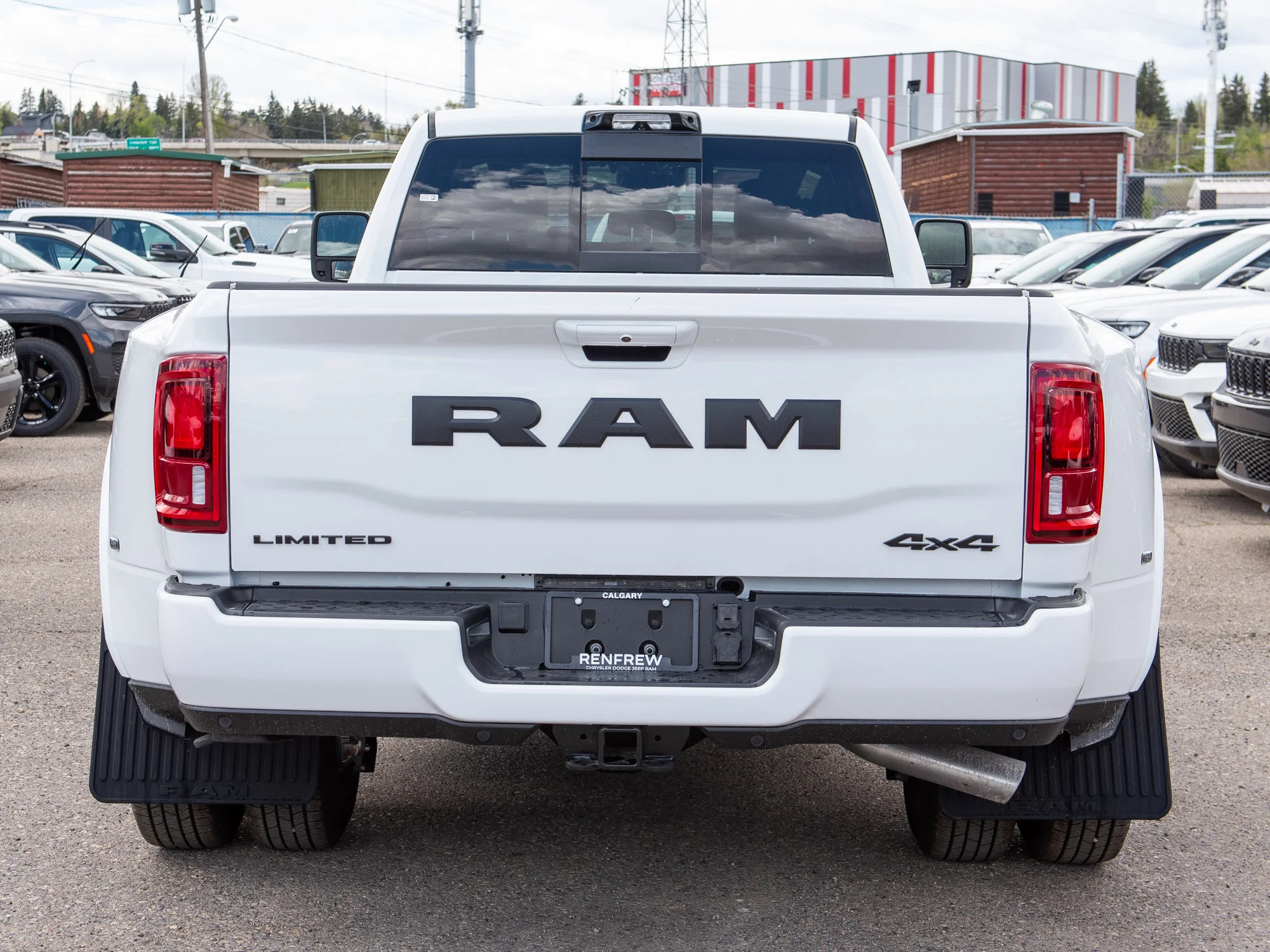 New 2026 White RAM Limited* image 4
