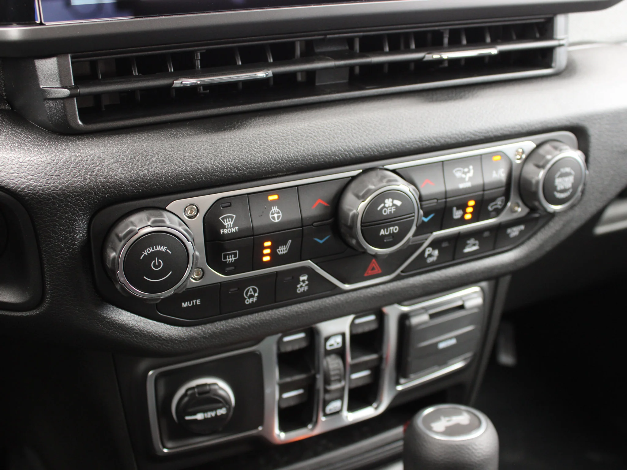 Used 2025 Dark blue Jeep Sport S*, Remote Start, Safety Group, Alpine Audio image 21