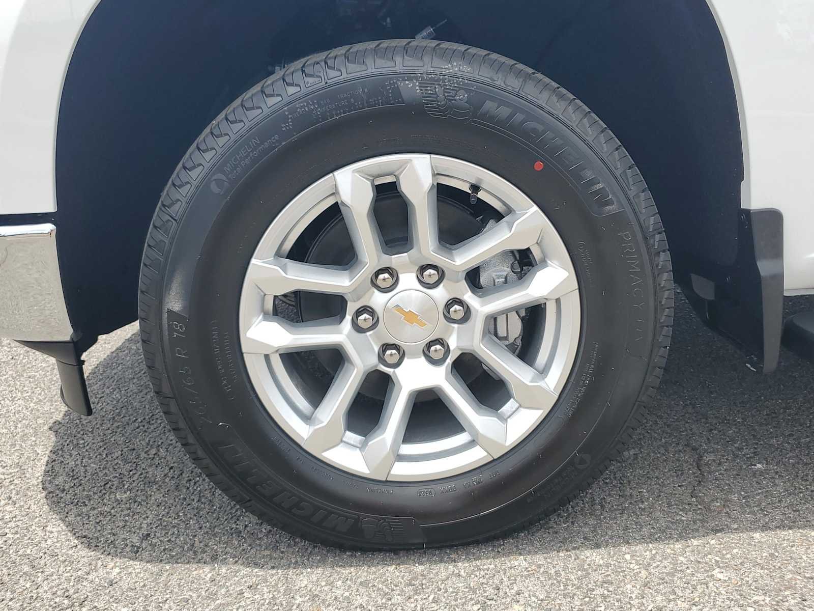 New 2026 Summit White Chevrolet LT image 8