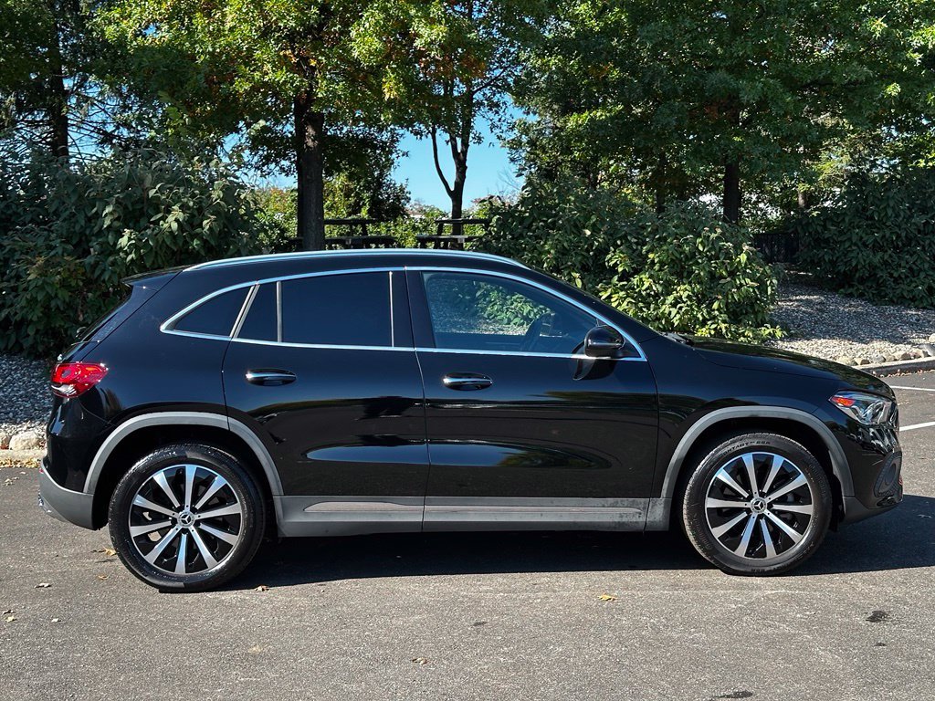 Certified Used 2023 Black Mercedes-Benz GLA 250 image 4