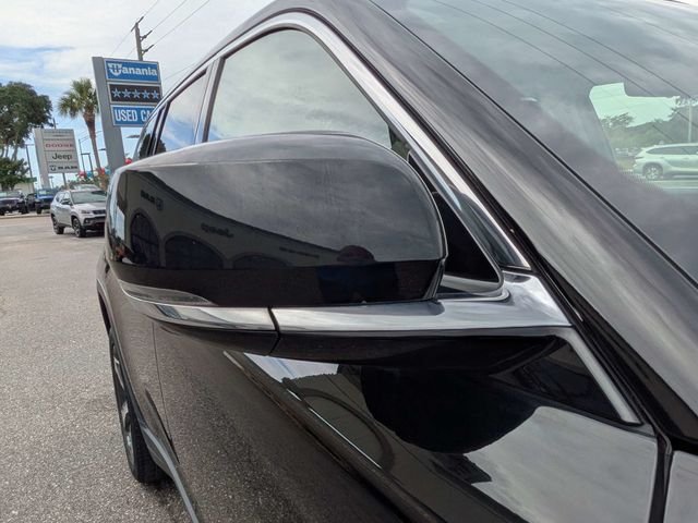 Used 2022 Black Jeep 4xe image 11
