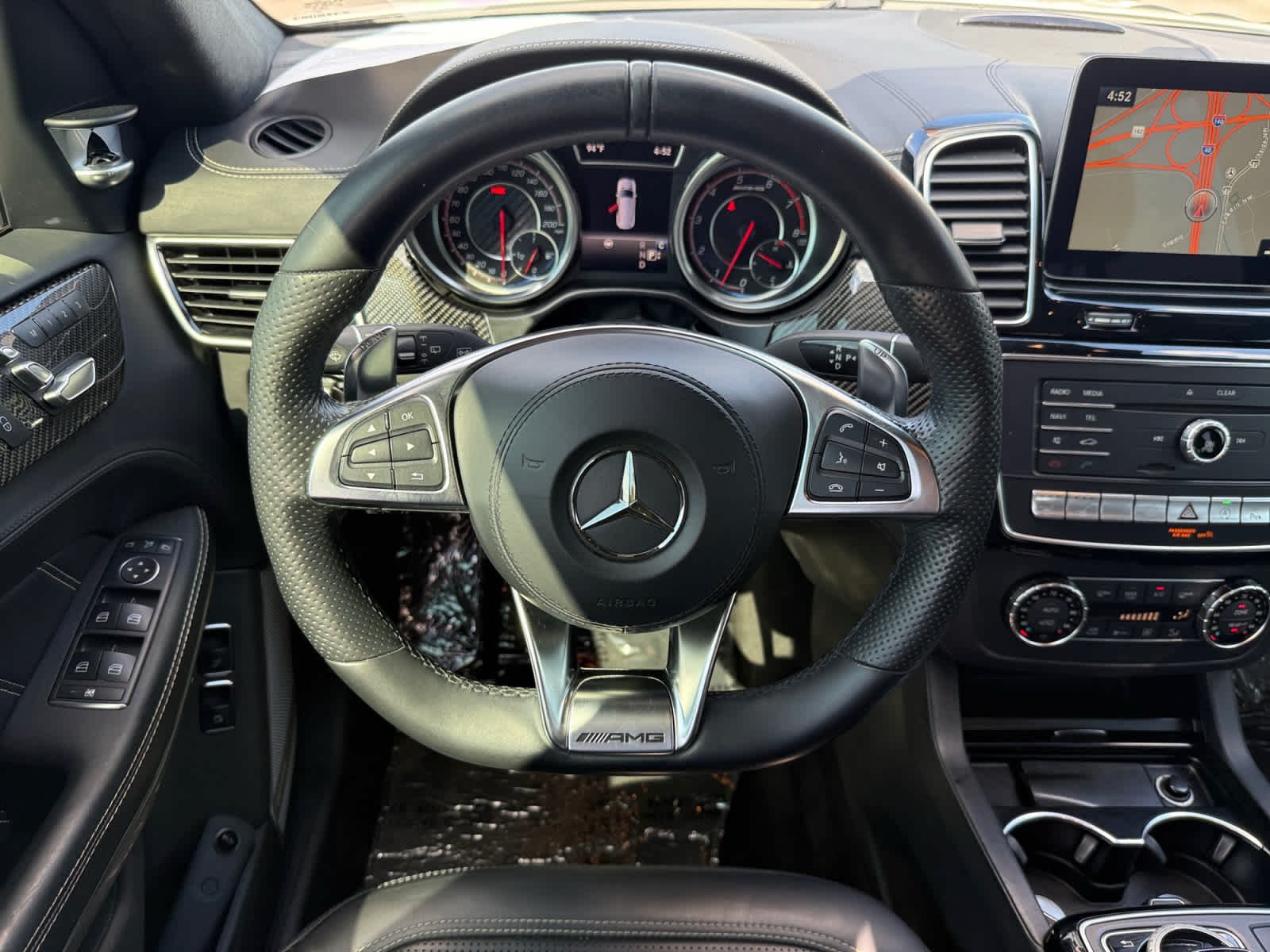 Used 2018 designo Diamond White Metallic Mercedes-Benz AMG® GLS 63 image 13