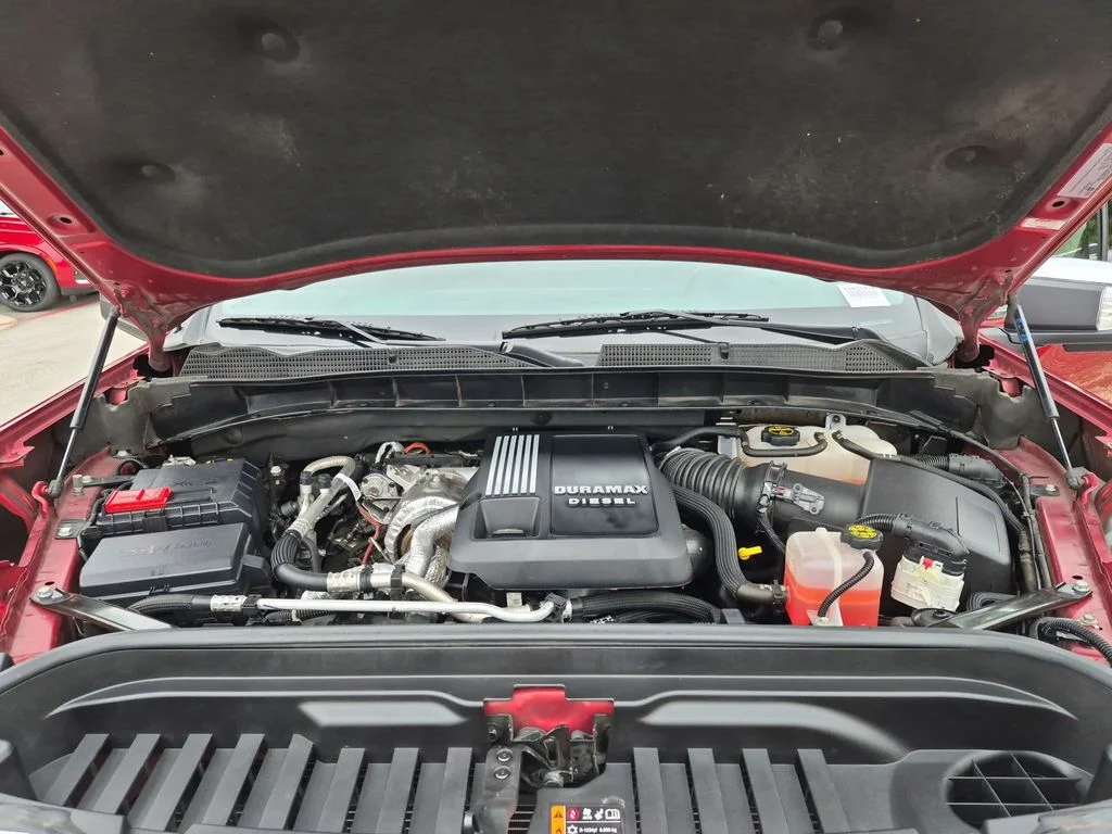 Used 2024 Red GMC Denali image 17