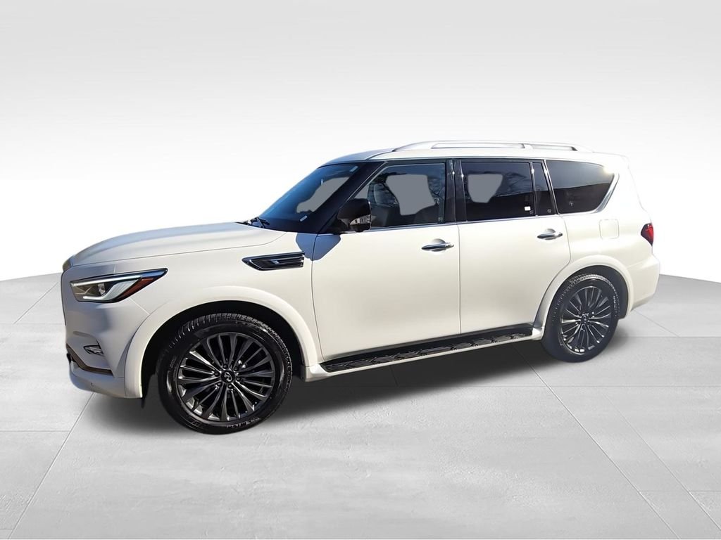 Used 2022 White INFINITI Premium Select image 4