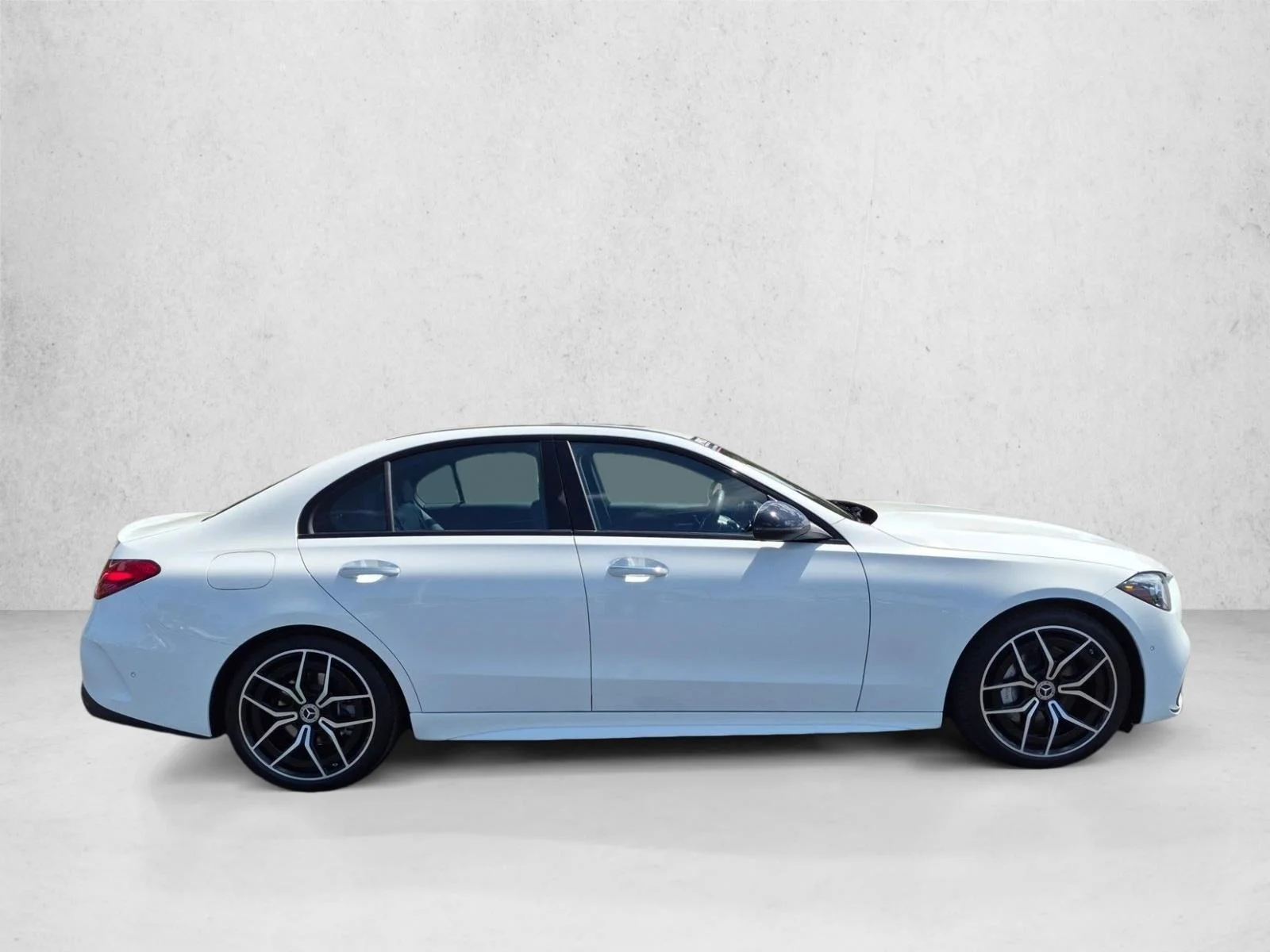 Used 2024 Polar White Mercedes-Benz C 300 image 4