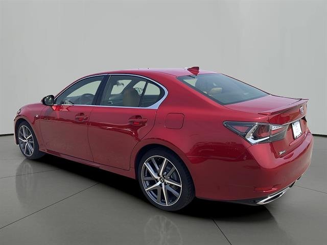 Used 2016 Matador Red Mica Lexus  image 2