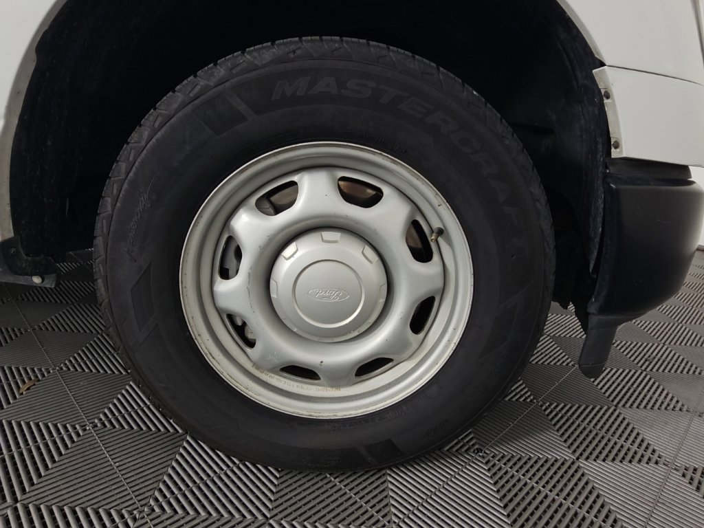 Used 2022 White Ford XL image 10