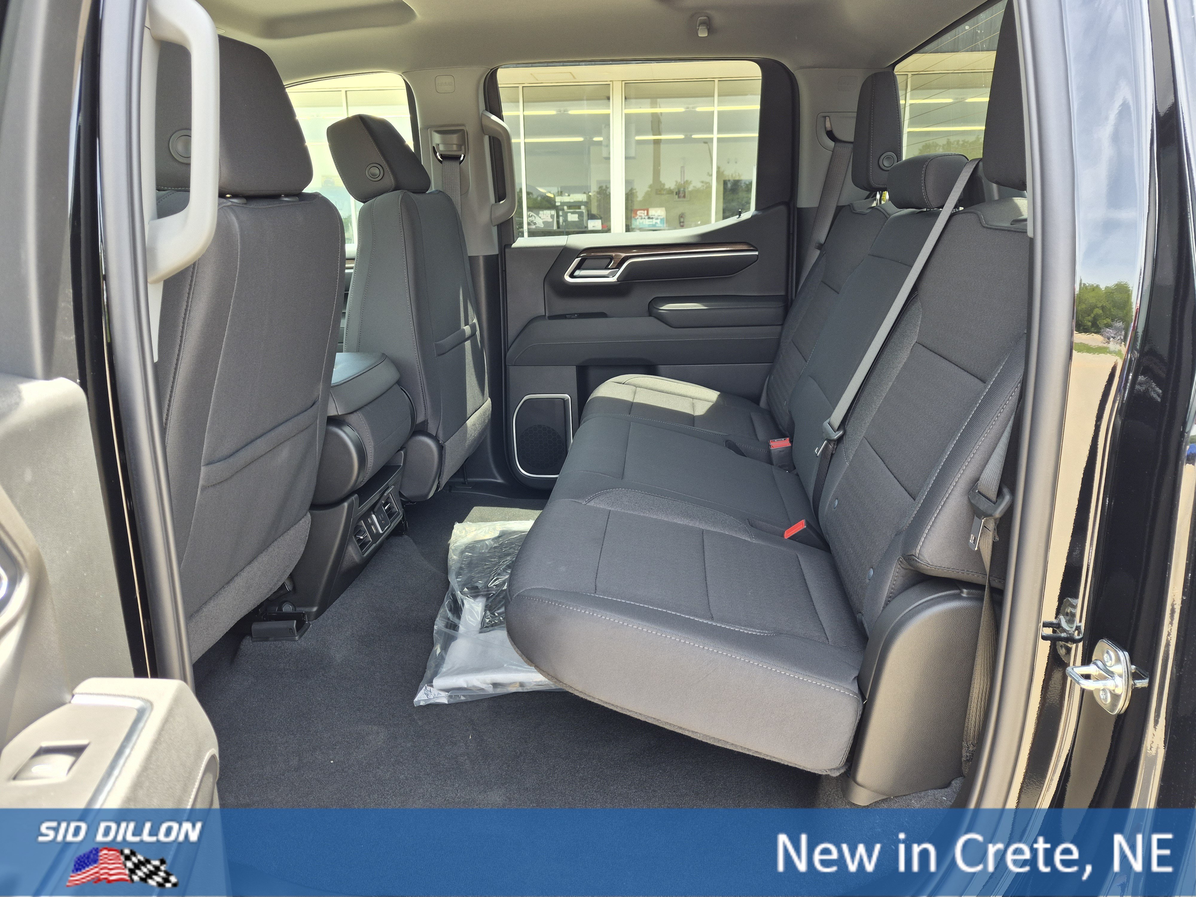 2026 Chevrolet Silverado 1500 LT - Photo 6