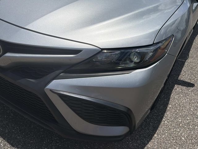 Used 2021 Silver Toyota SE image 10