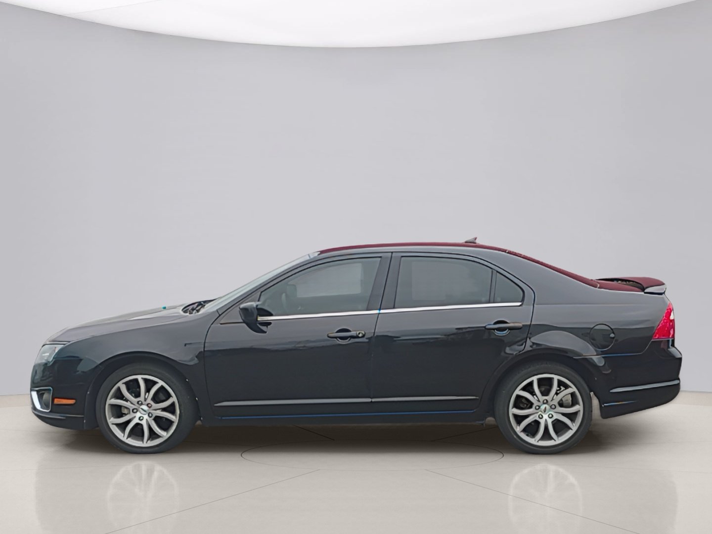 Used 2011 Black Ford SE image 2