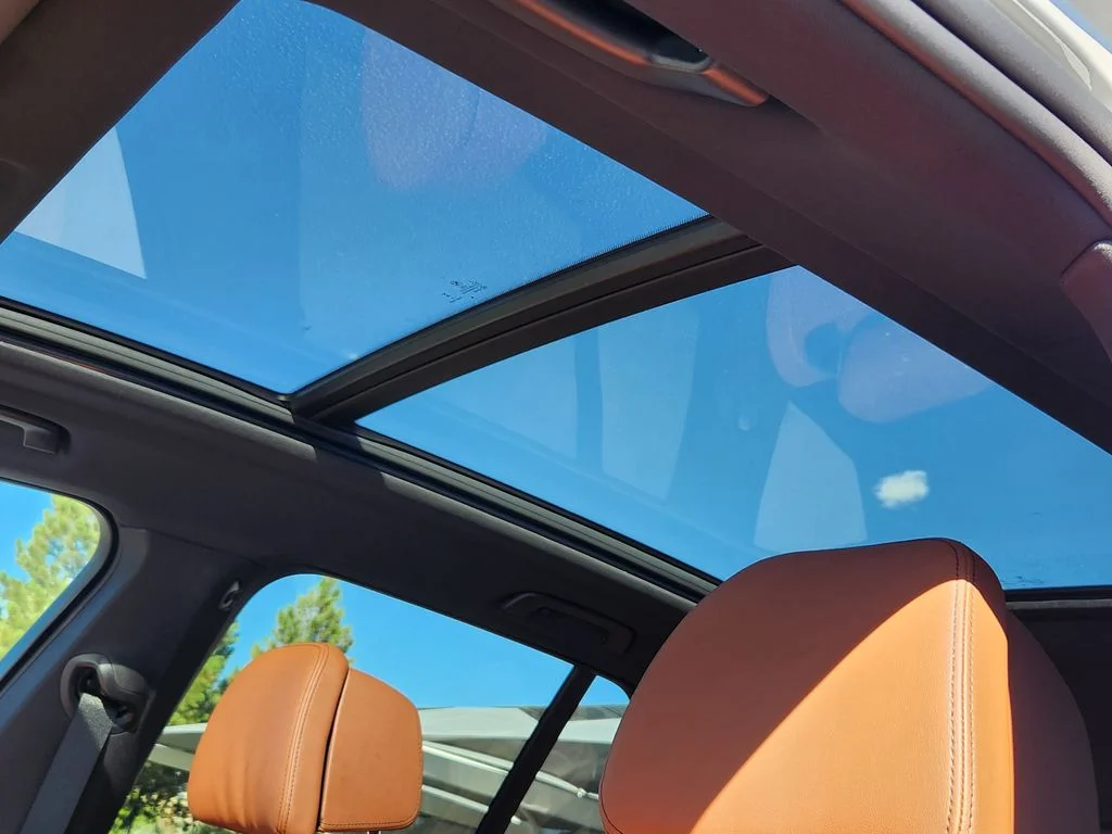 New 2026 Mineral White Metallic BMW xDrive40i image 19