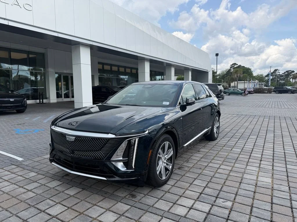 Used 2024 Cadillac LYRIQ Tech with VIN 1GYKPMRK7RZ107596 for sale in Charleston, SC