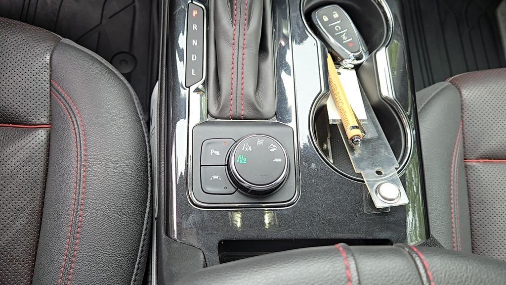 Used 2023 Black Chevrolet RS image 17