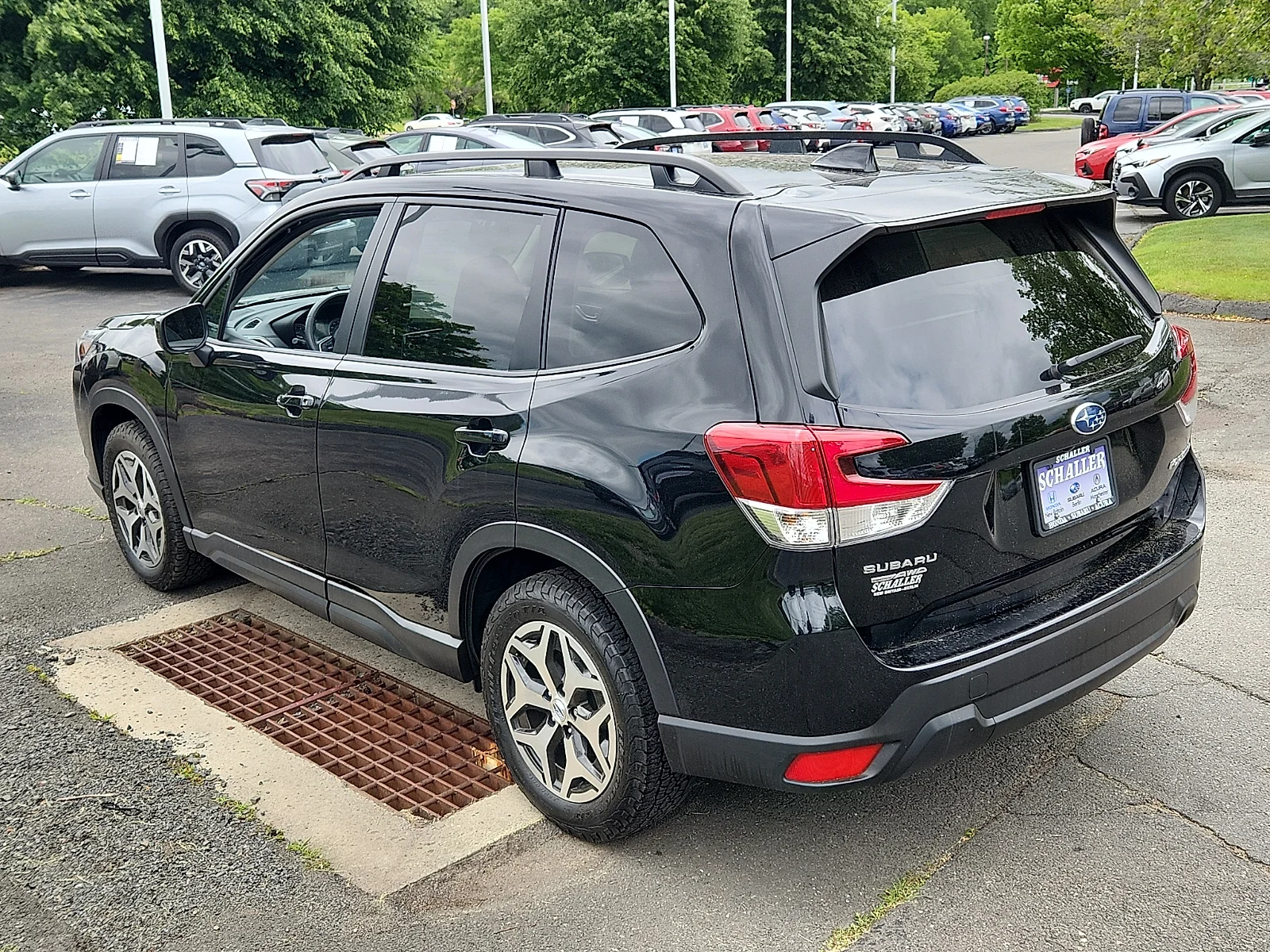 Certified Used 2024 Crystal Black Silica - CBS Subaru Premium image 4