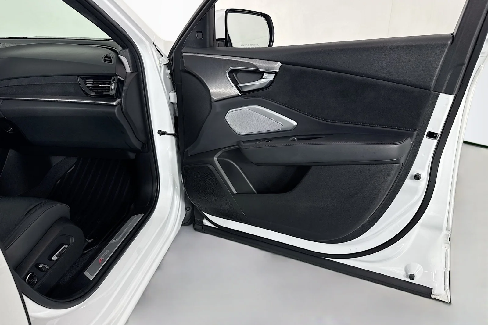 Used 2022 WHITE PEARL Acura A-Spec image 23