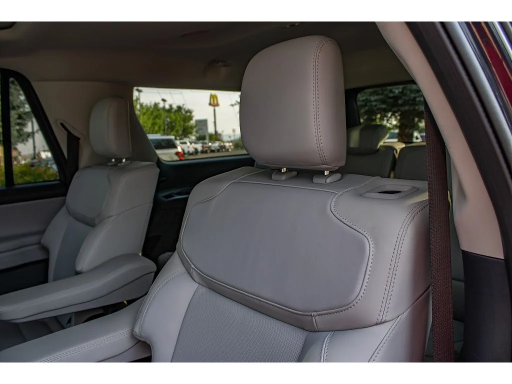 New 2027 Blue Ember Metallic Ford MAX Platinum image 25