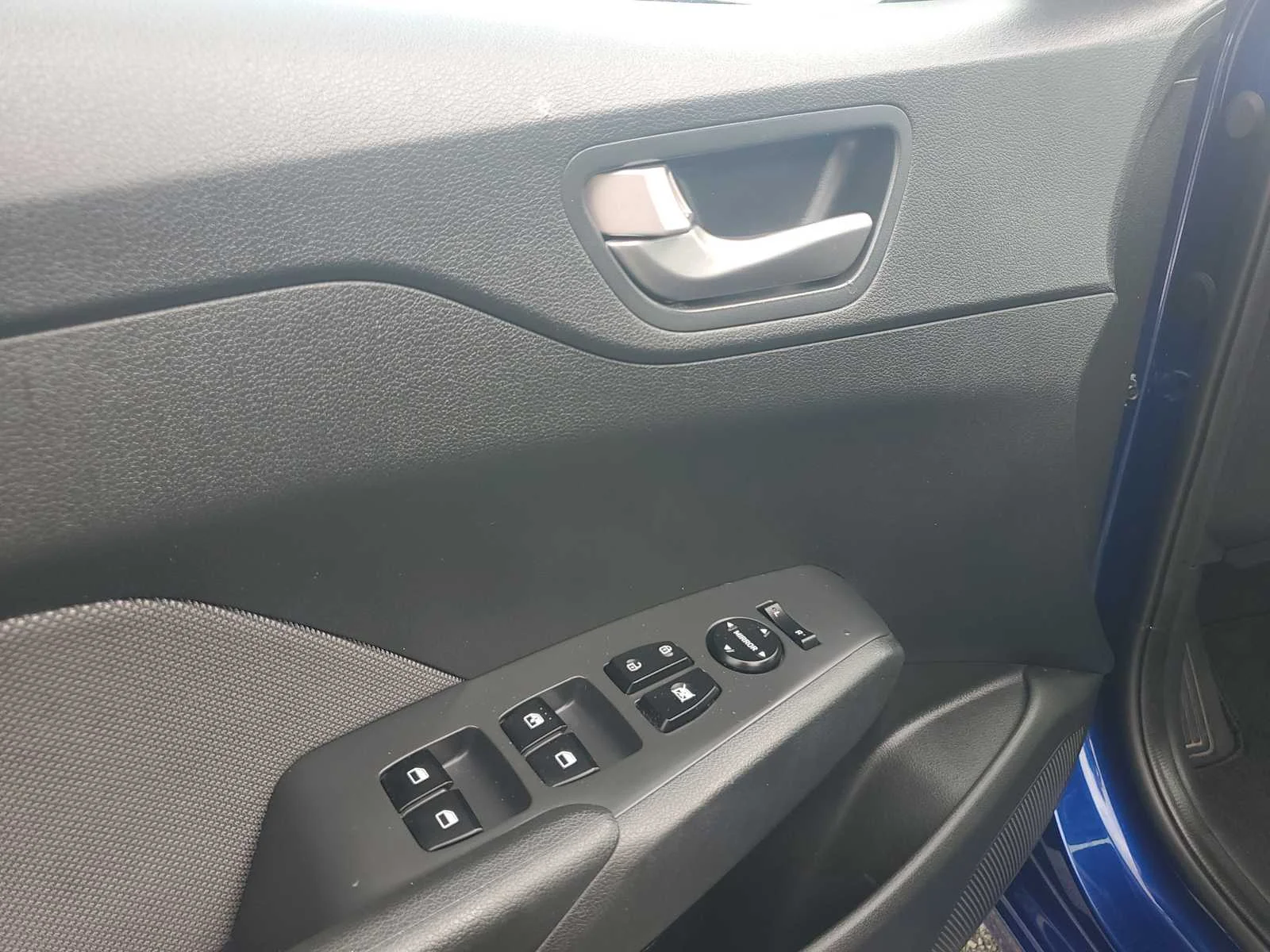Used 2022  Hyundai Limited image 23