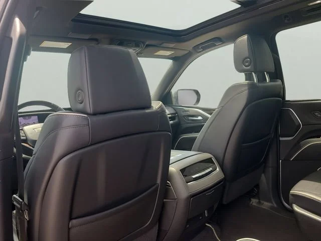 Used 2023 Black Raven Cadillac Premium Luxury image 13