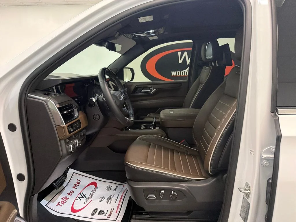 Used 2026 White GMC Denali Ultimate image 8