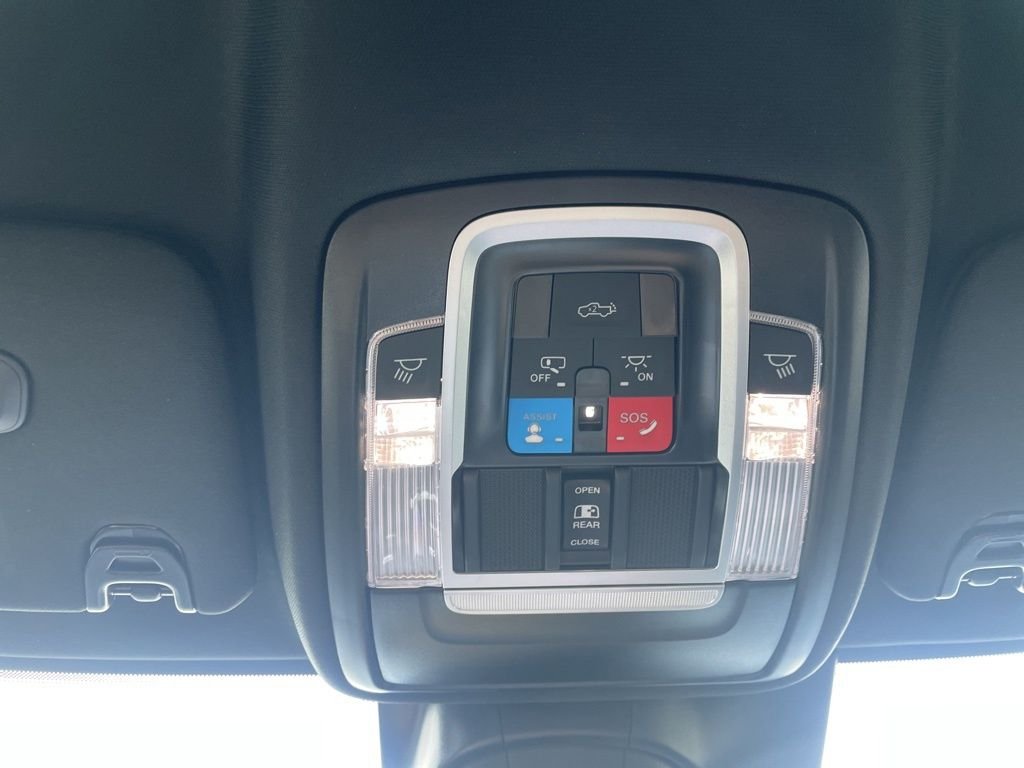 2025 RAM 2500 Rebel - Photo 27