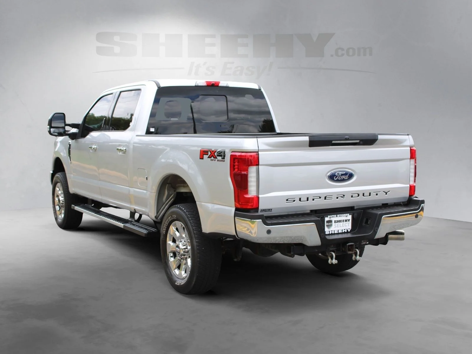 Used 2019 Silver Ford Lariat image 14