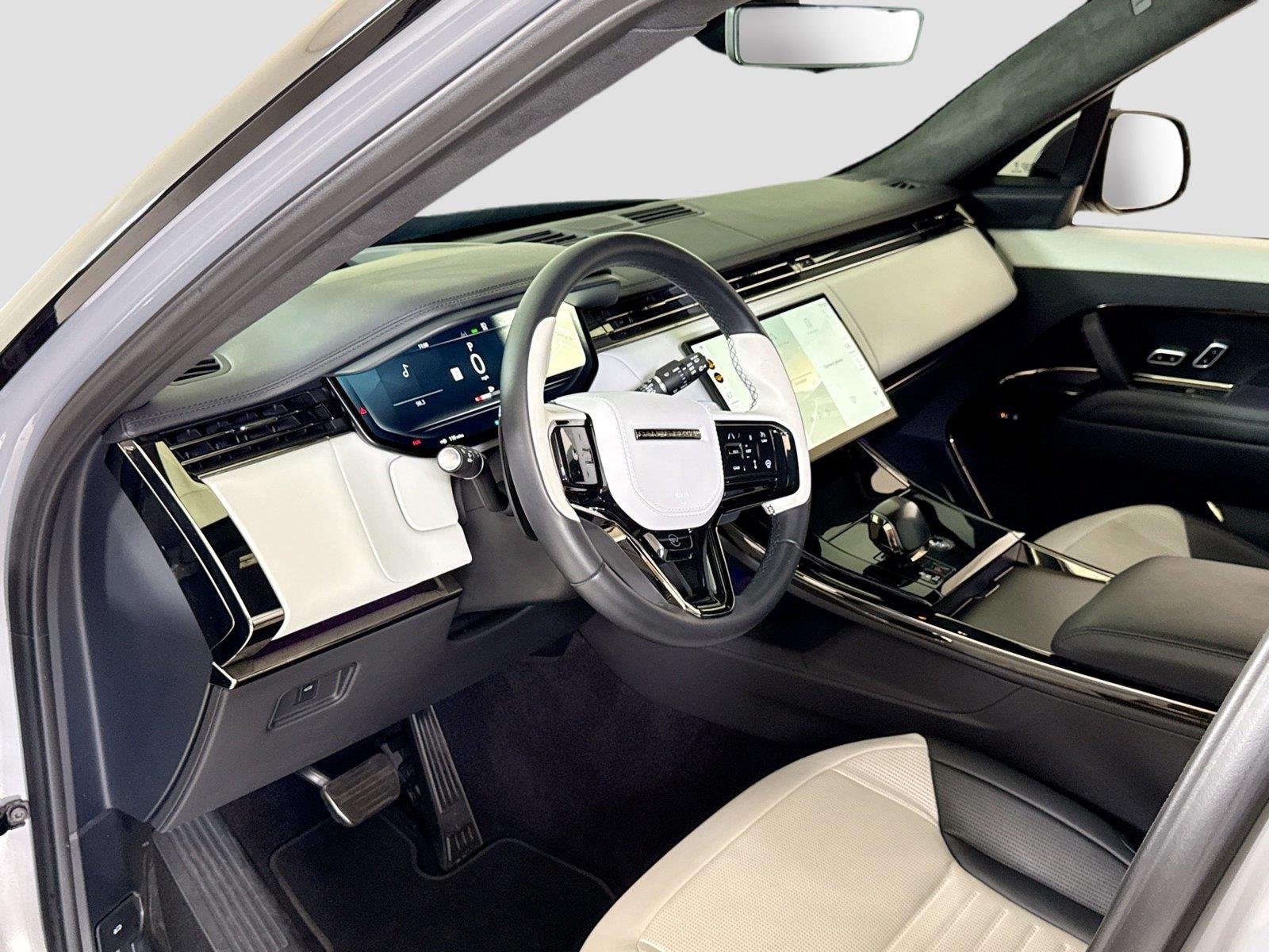 Used 2025 Nardo Grey Land Rover SPORT SV Edition Two | Carbon Fiber Wheels | 360 Camera image 15