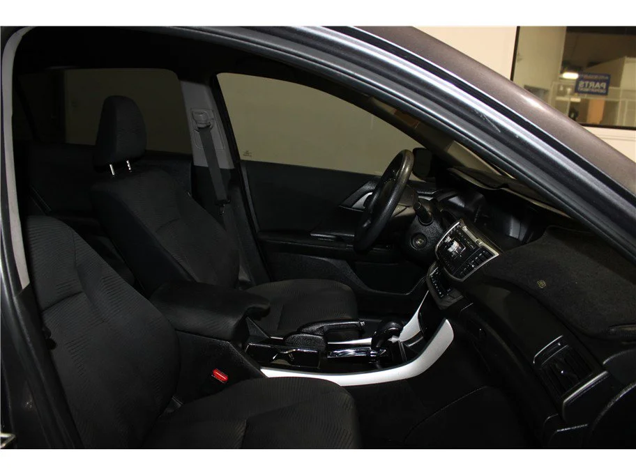 Used 2015 Dark Gray Honda LX image 22