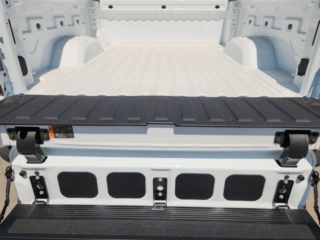 2026 Chevrolet Silverado 2500 HD Custom - Photo 32