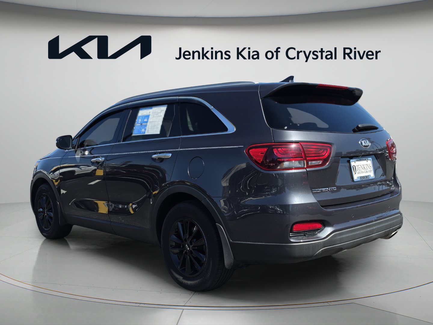 Used 2019 Platinum Graphite Kia LX V6 image 7