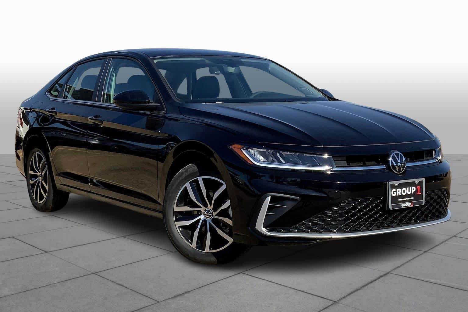 New 2026 Deep Black Pearl Volkswagen SE image 2
