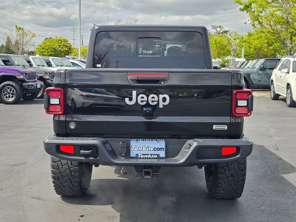 Used 2020 Black Clearcoat Jeep Overland image 5
