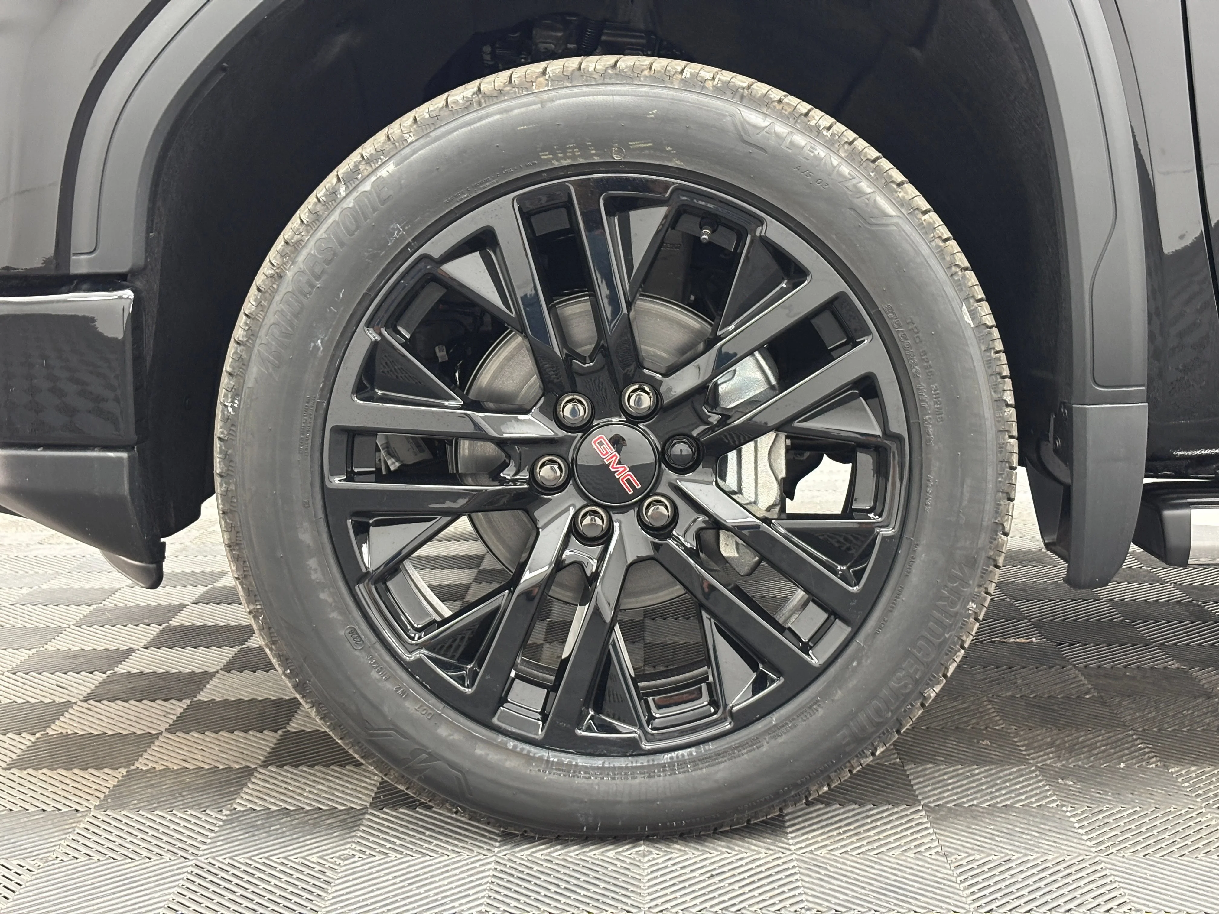 2026 GMC Sierra 1500 Denali - Photo 18